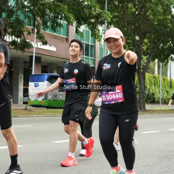 Runner Photo 3935786