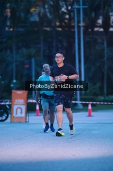 Runner Photo 3935851