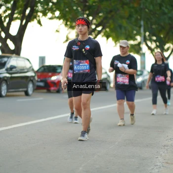 Runner Photo 3935877