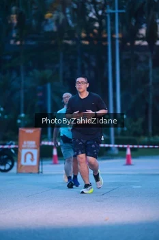 Runner Photo 3935882