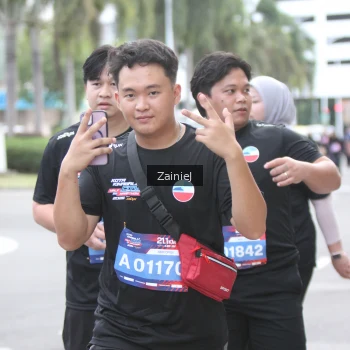 Runner Photo 3936073