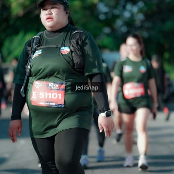 Runner Photo 3936209