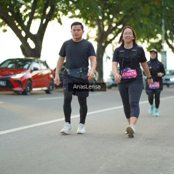 Runner Photo 3936223