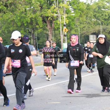 Runner Photo 3936386