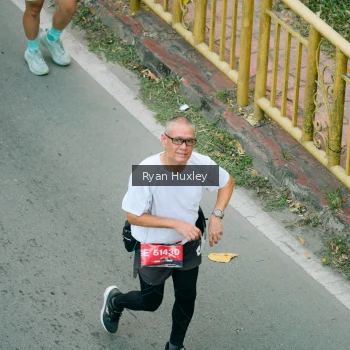 Runner Photo 3936430
