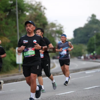 Runner Photo 3936451