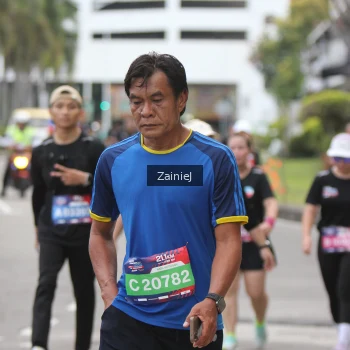 Runner Photo 3936522