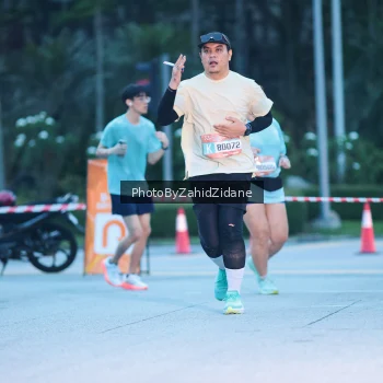 Runner Photo 3936594