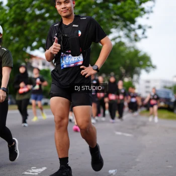 Runner Photo 3936620