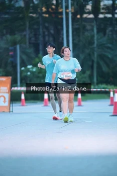 Runner Photo 3936624