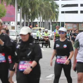 Runner Photo 3936625