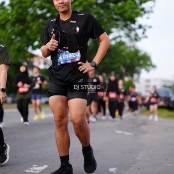 Runner Photo 3936632