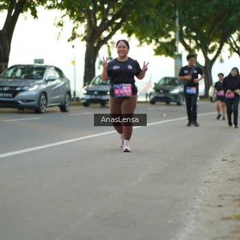 Runner Photo 3936640