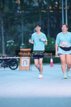 Runner Photo 3936645