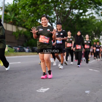 Runner Photo 3936655