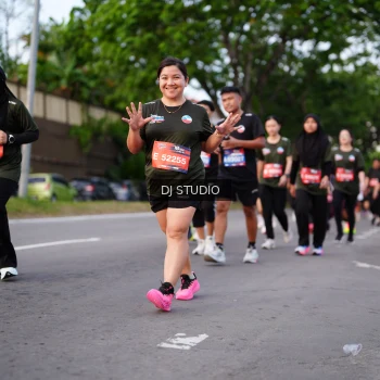 Runner Photo 3936664