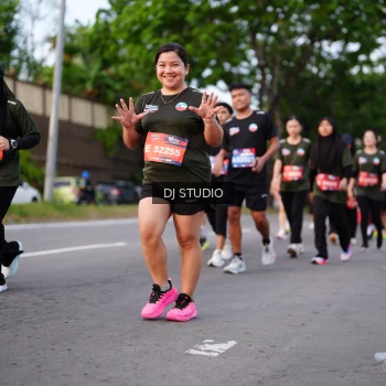 Runner Photo 3936684