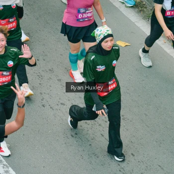 Runner Photo 3936716