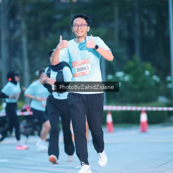 Runner Photo 3936723