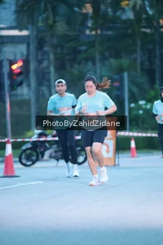 Runner Photo 3936747
