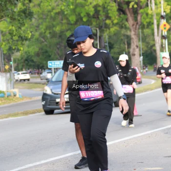 Runner Photo 3936769