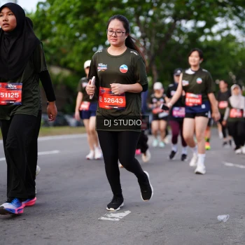 Runner Photo 3936775