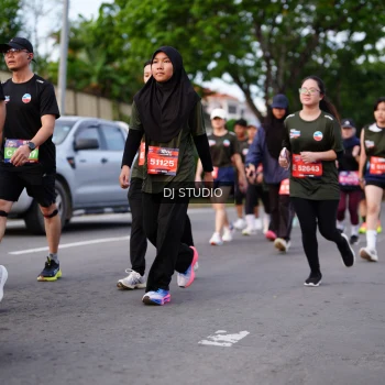 Runner Photo 3936786