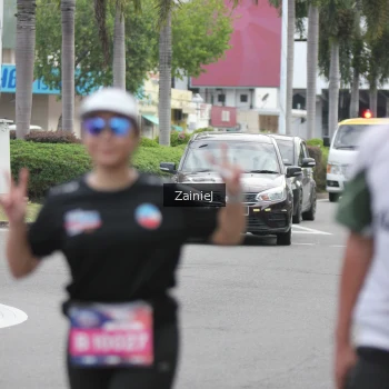 Runner Photo 3936797