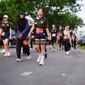 Runner Photo 3936798