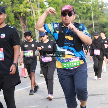 Runner Photo 3936814