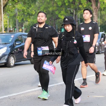 Runner Photo 3936833