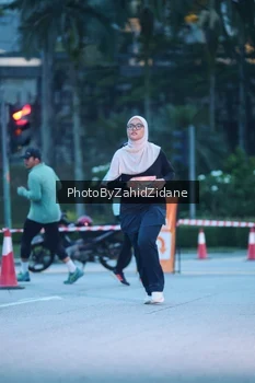 Runner Photo 3936888