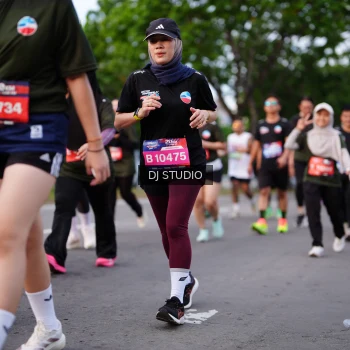 Runner Photo 3936892