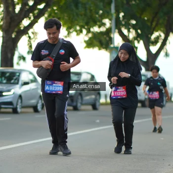 Runner Photo 3936903