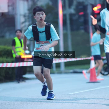 Runner Photo 3936906