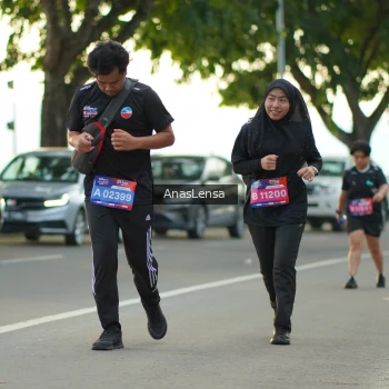 Runner Photo 3936915