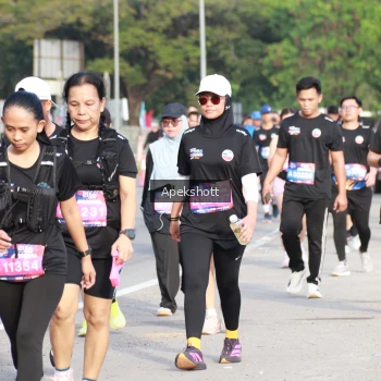 Runner Photo 3936930