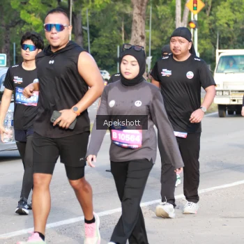 Runner Photo 3936961