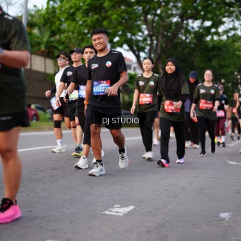 Runner Photo 3936971