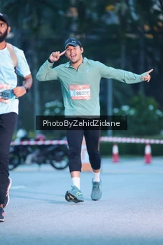 Runner Photo 3936998