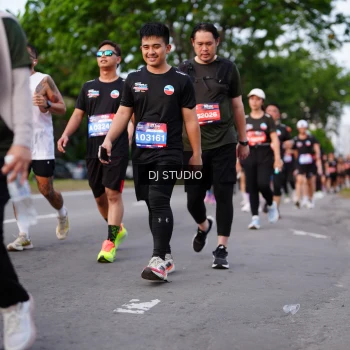 Runner Photo 3937003
