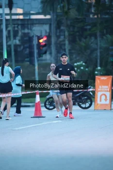 Runner Photo 3937018