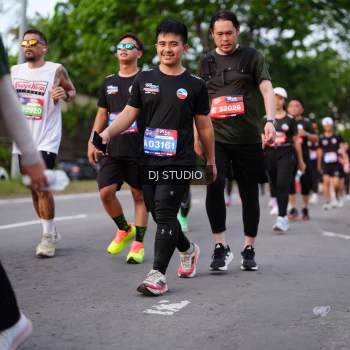 Runner Photo 3937031