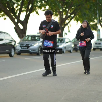 Runner Photo 3937033