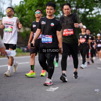 Runner Photo 3937041