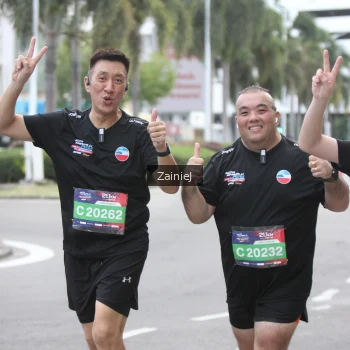 Runner Photo 3937101