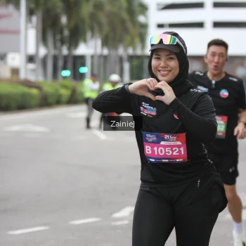 Runner Photo 3937106