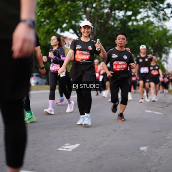 Runner Photo 3937109
