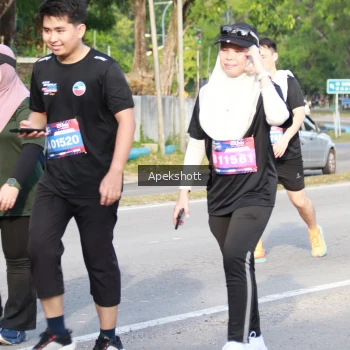 Runner Photo 3937114