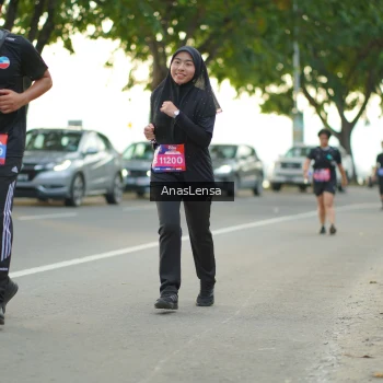Runner Photo 3937115
